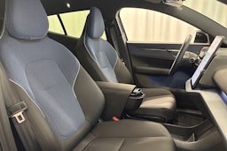 musta Volvo EX30 2024 kuva 14.