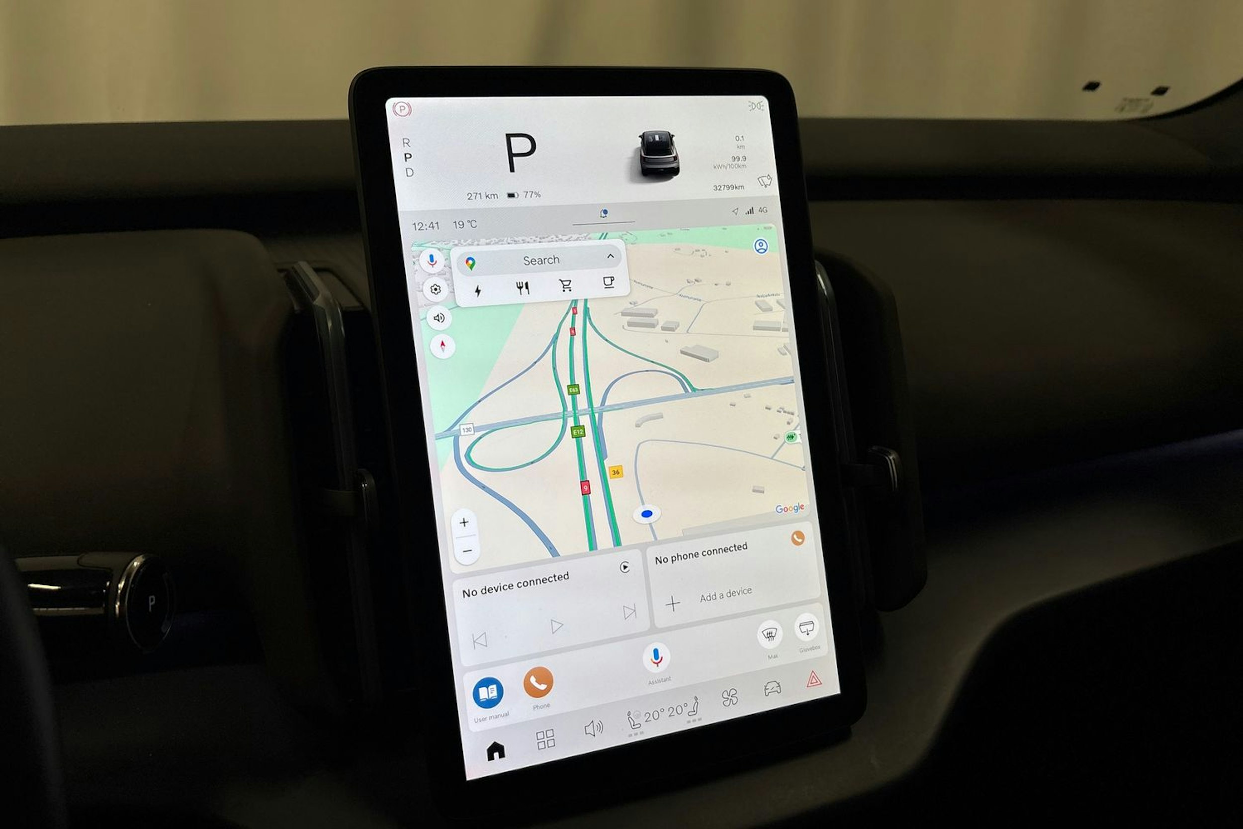 musta Volvo EX30 2024 kuva 20.