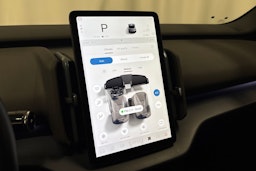 musta Volvo EX30 2024 kuva 22.