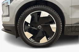 harmaa Volvo EX30 2024 kuva 11.