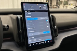 harmaa Volvo EX30 2024 kuva 22.