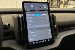 harmaa Volvo EX30 2024 kuva 24.