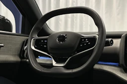 musta Volvo EX30 2024 kuva 20.