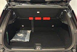 met. musta Volvo EX30 2025 kuva 16.