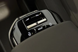 met. musta Volvo EX30 2025 kuva 18.