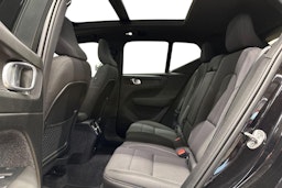 musta Volvo EX40 2025 kuva 10.