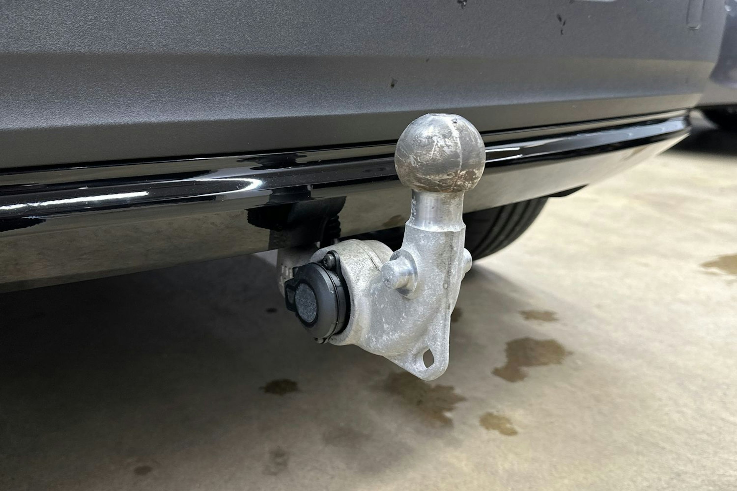 musta Volvo EX40 2025 kuva 37.