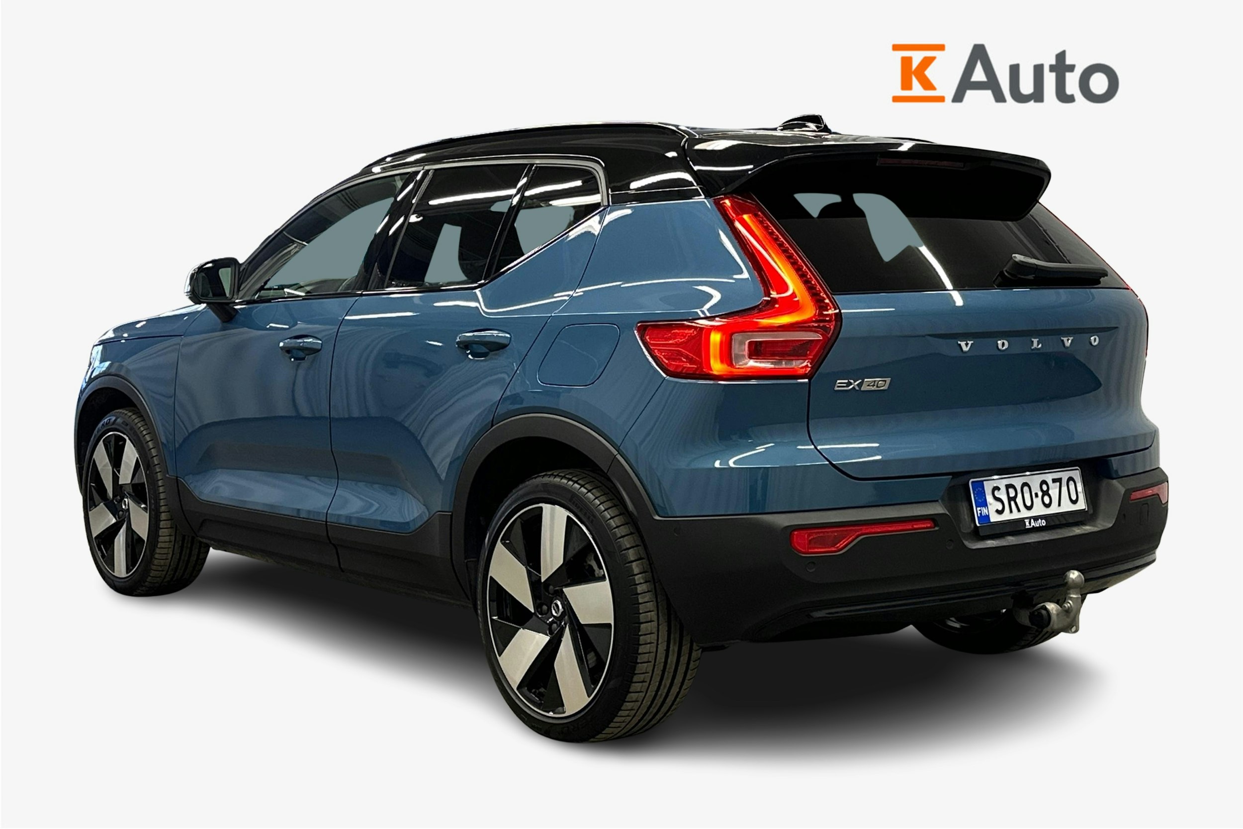 sininen Volvo EX40 2025 kuva 2.