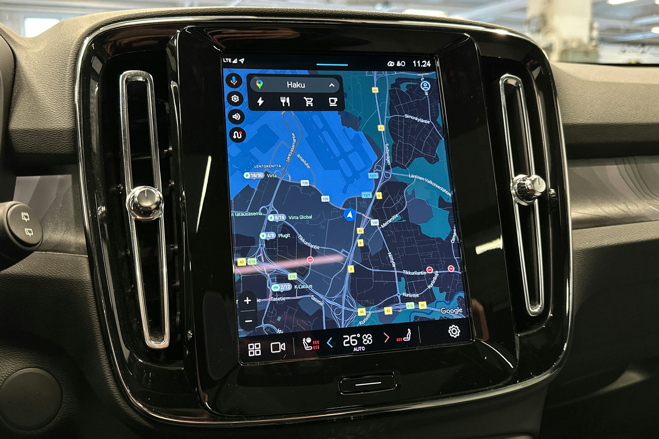 sininen Volvo EX40 2025 kuva 23.