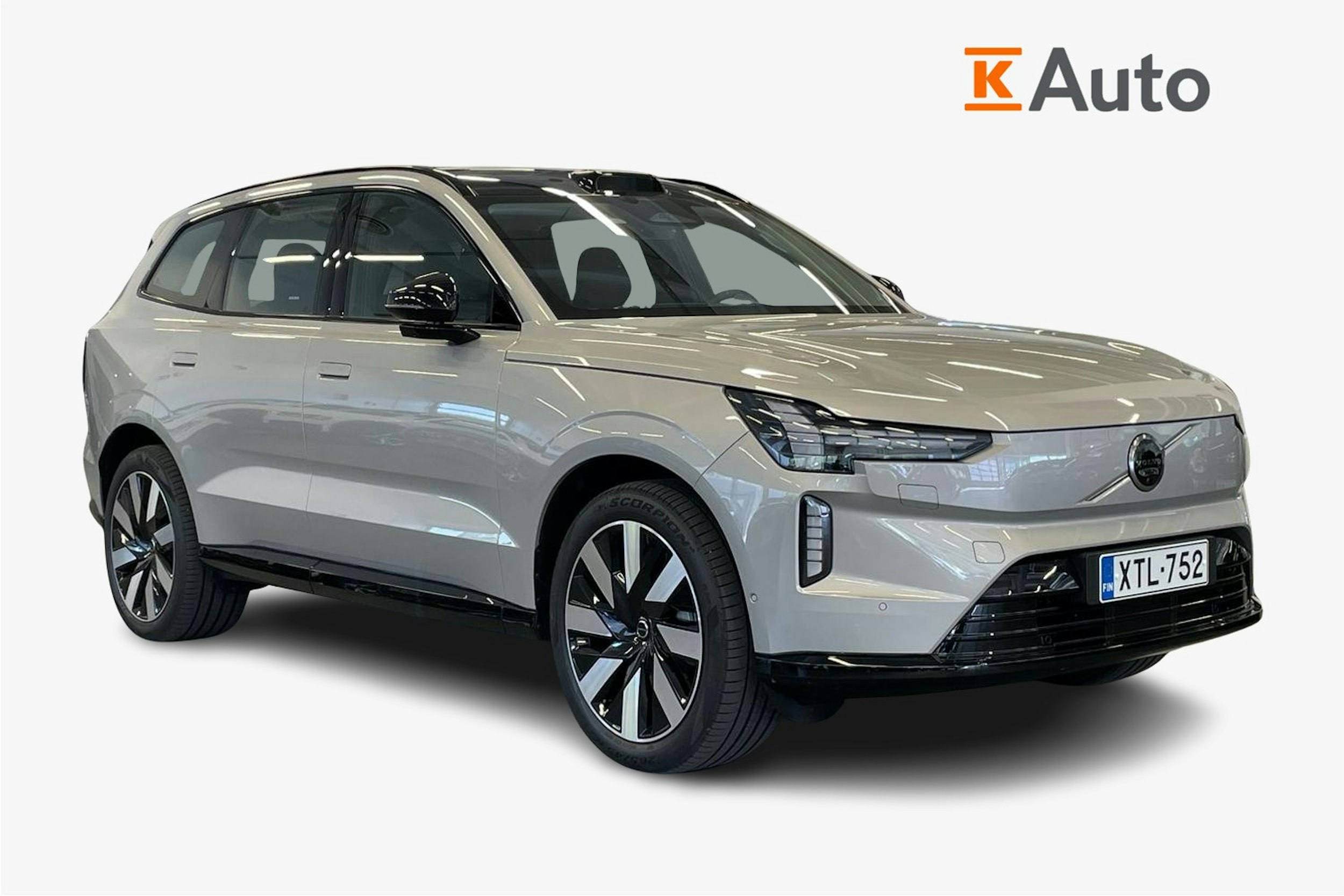Volvo EX90
