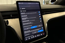 harmaa Volvo EX90 2025 kuva 21.