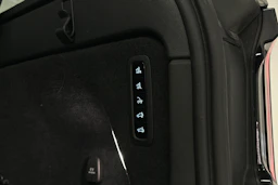 harmaa Volvo EX90 2025 kuva 34.