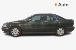 Vihreä Volvo S40 1997 kuva 5.