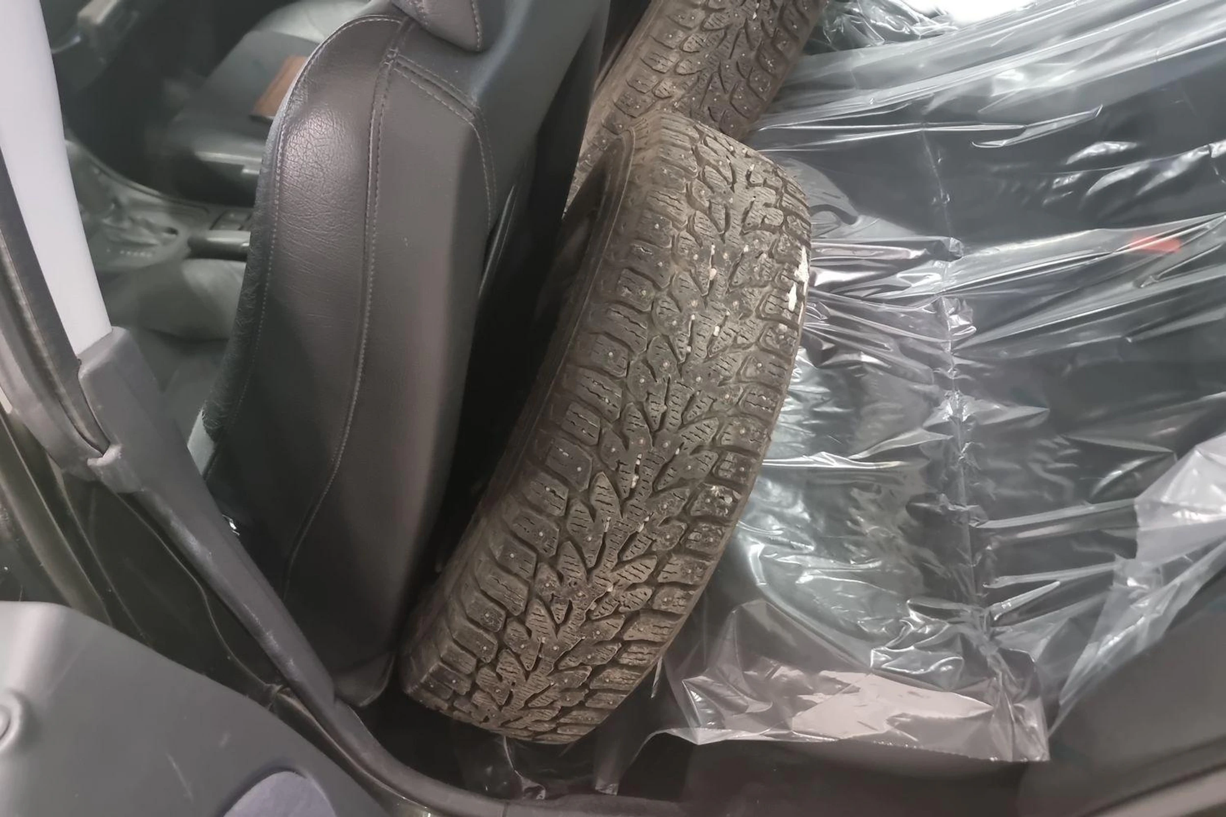 Vihreä Volvo S40 1997 kuva 7.