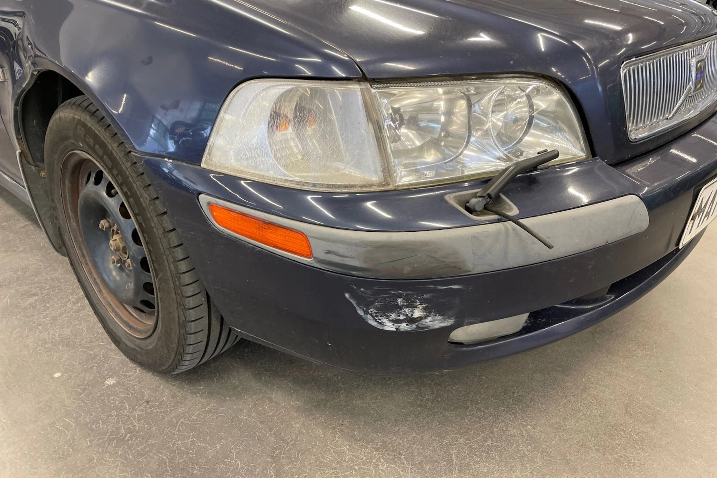 sininen Volvo S40 2001 kuva 25.