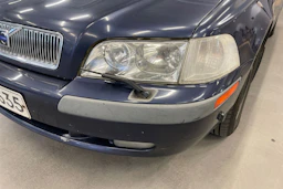sininen Volvo S40 2001 kuva 26.
