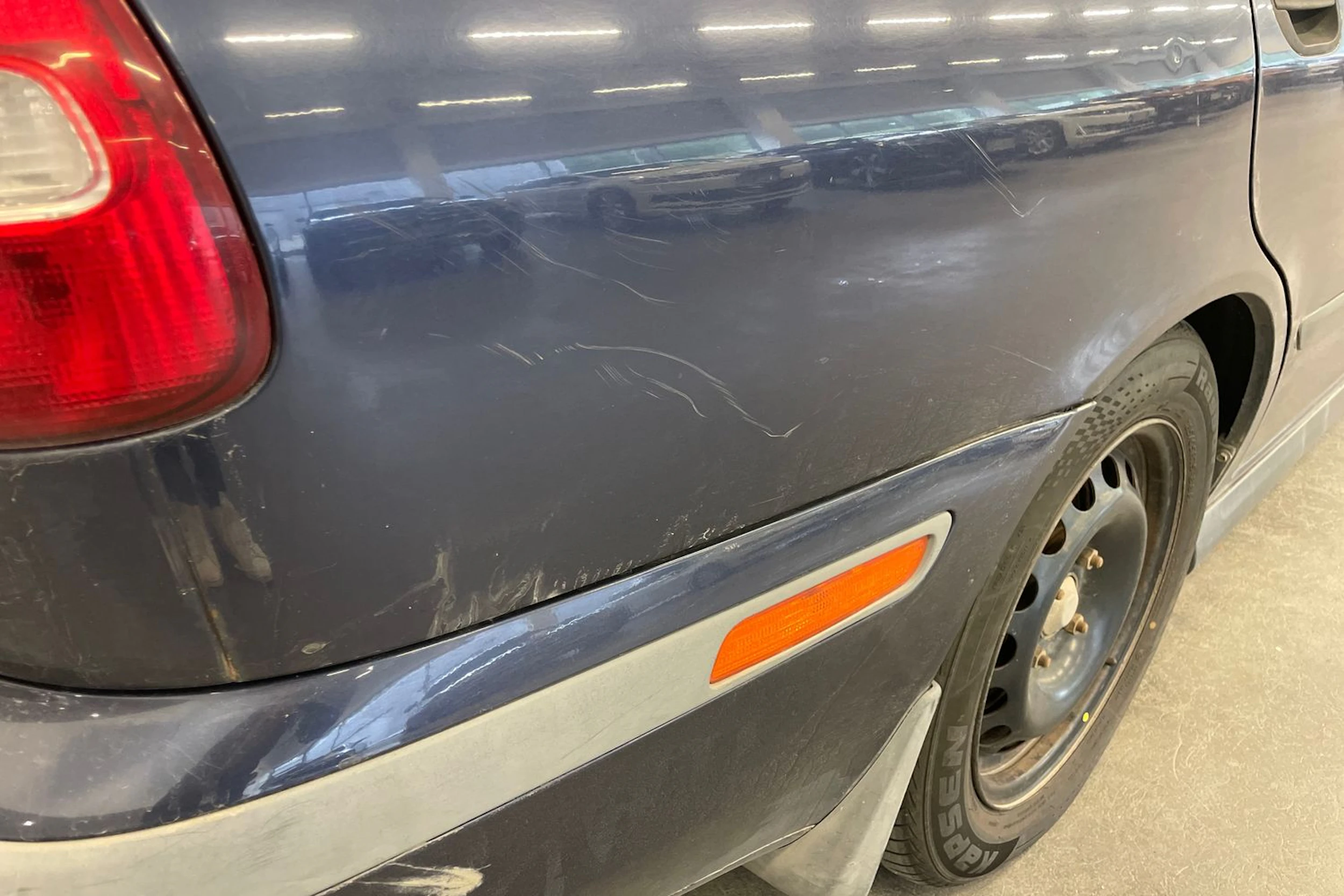 sininen Volvo S40 2001 kuva 33.