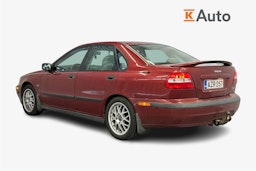 punainen Volvo S40 2002 kuva 2.