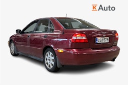 punainen Volvo S40 2003 kuva 2.
