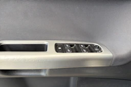 Musta Volvo S40 2005 kuva 15.