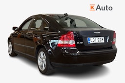 musta Volvo S40 2005 kuva 2.