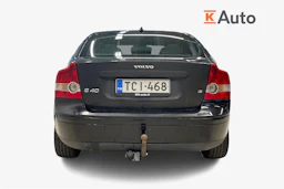 Musta Volvo S40 2005 kuva 3.