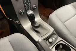 Musta Volvo S40 2005 kuva 14.