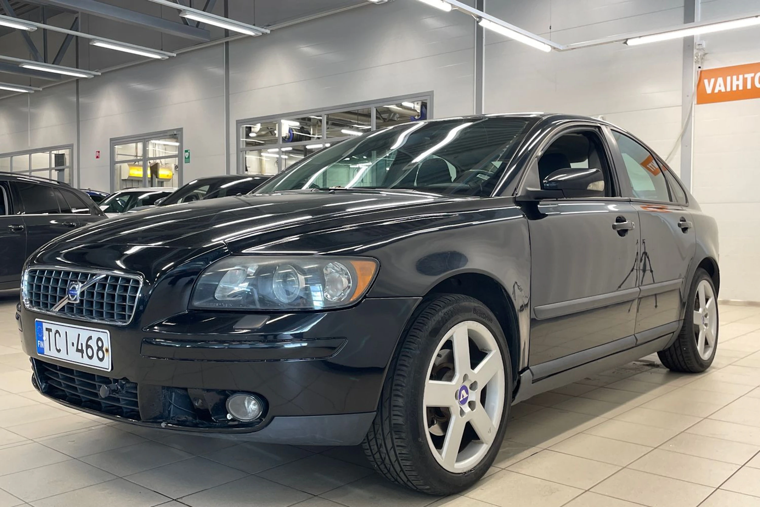 Musta Volvo S40 2005 kuva 35.