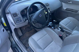 Vihreä Volvo S40 2006 kuva 3.