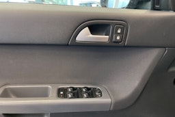 turkoosi Volvo S40 2007 kuva 18.