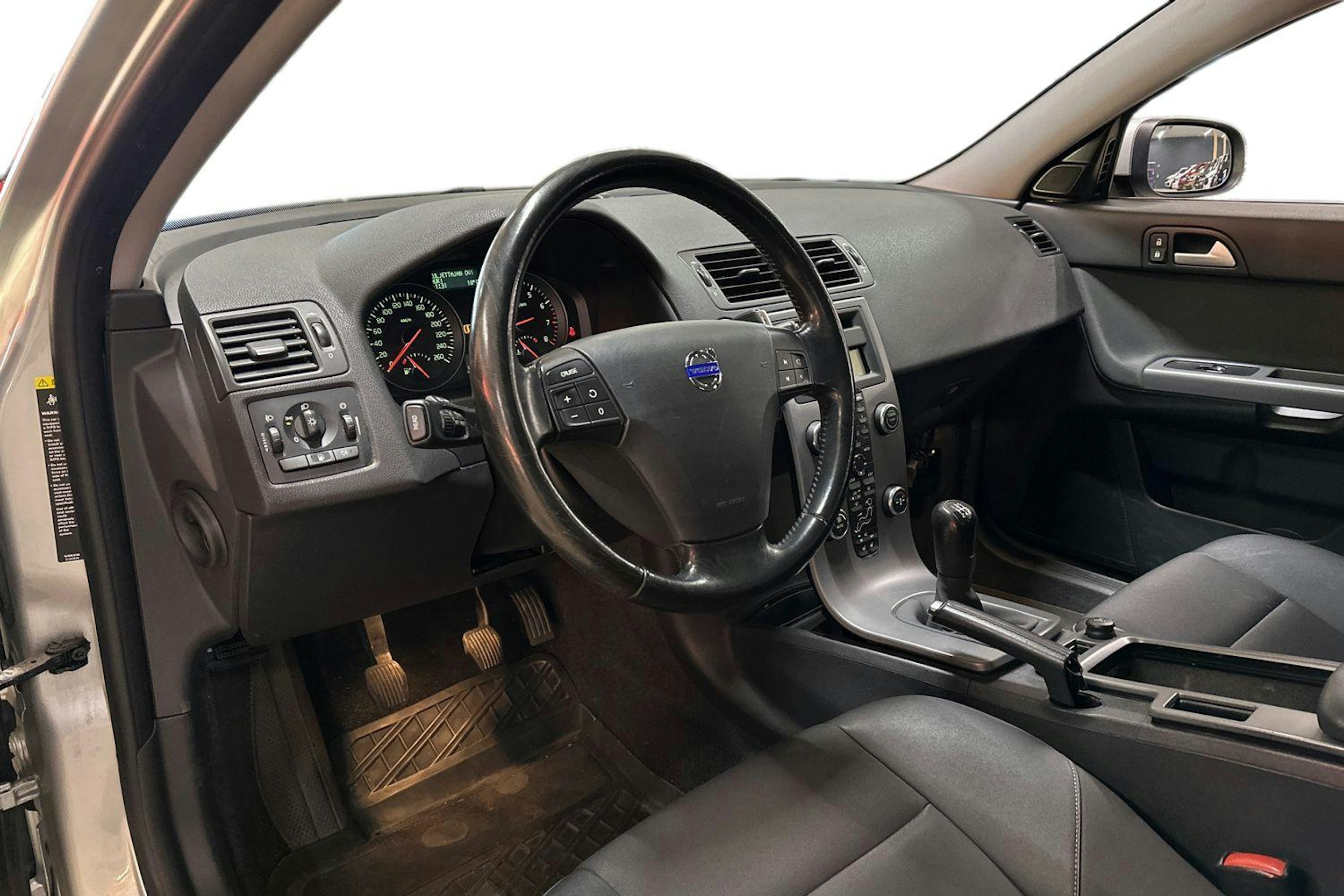 harmaa Volvo S40 2008 kuva 3.