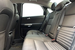 harmaa Volvo S40 2008 kuva 10.