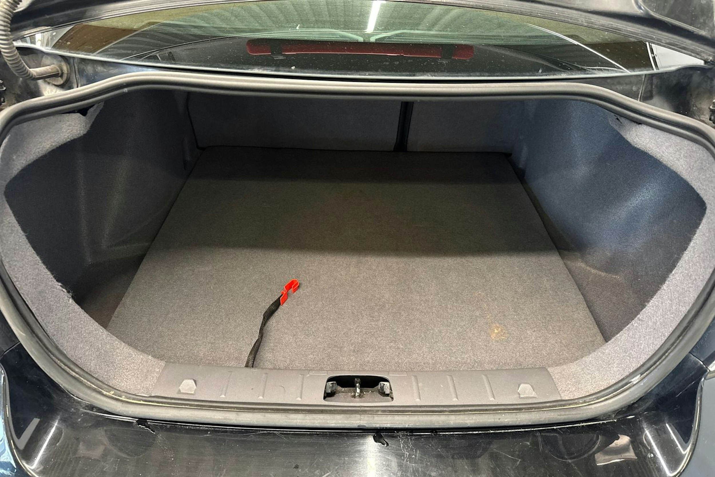 musta Volvo S40 2008 kuva 14.