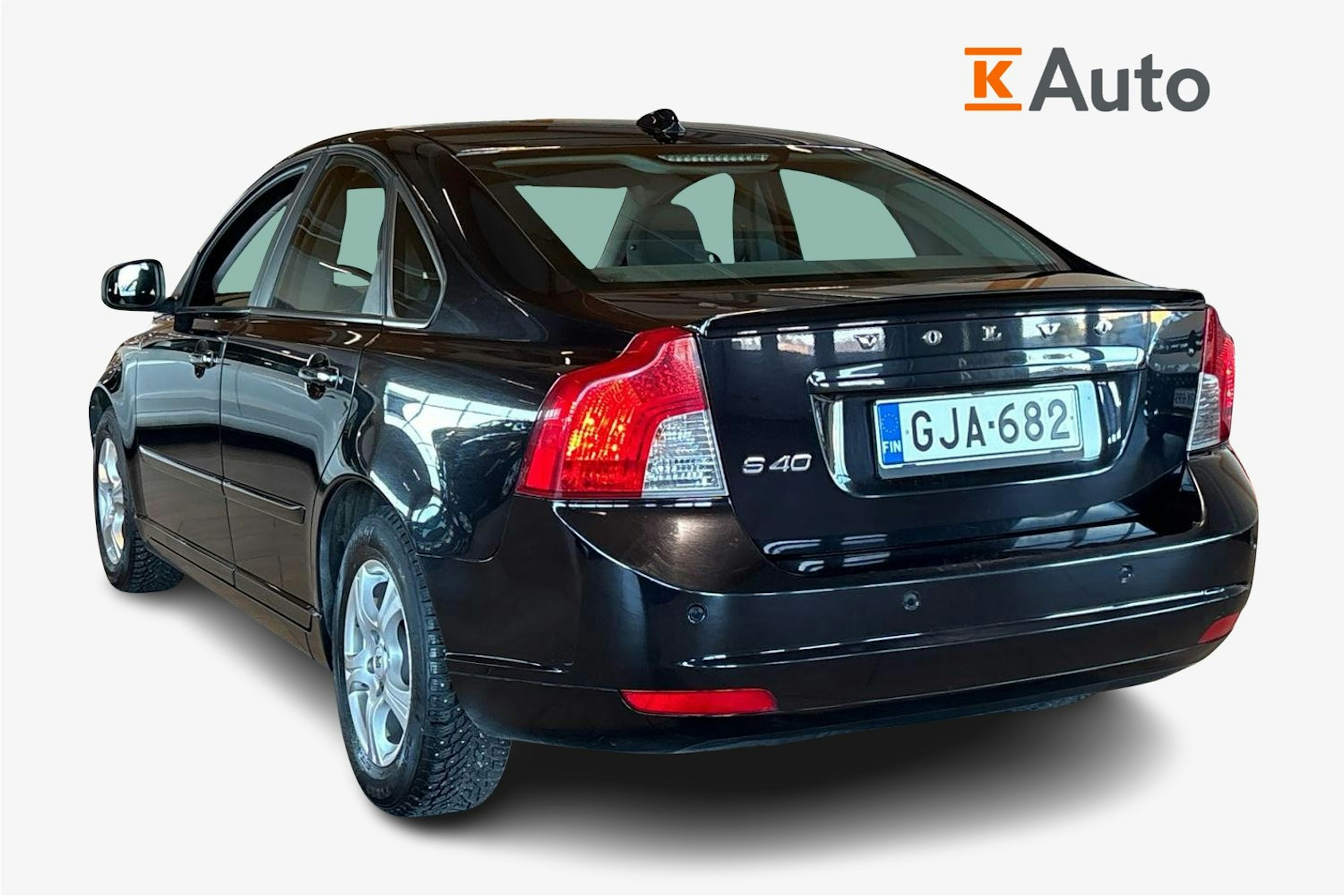 Musta Volvo S40 2010 kuva 2.