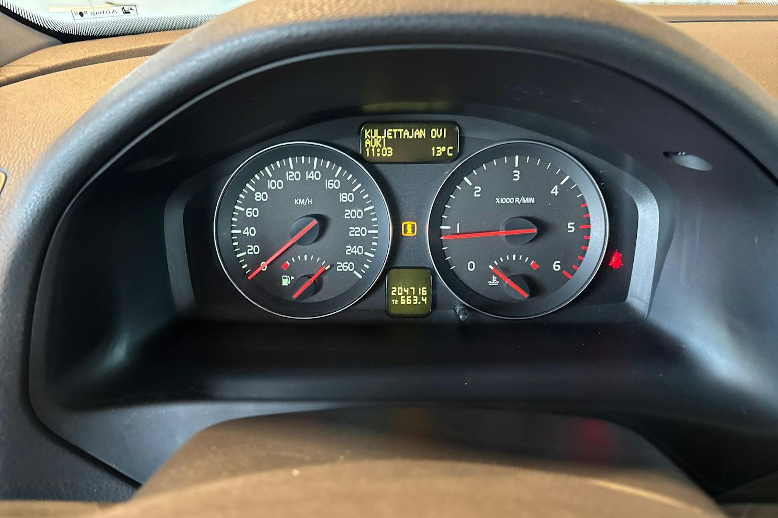 Musta Volvo S40 2010 kuva 14.