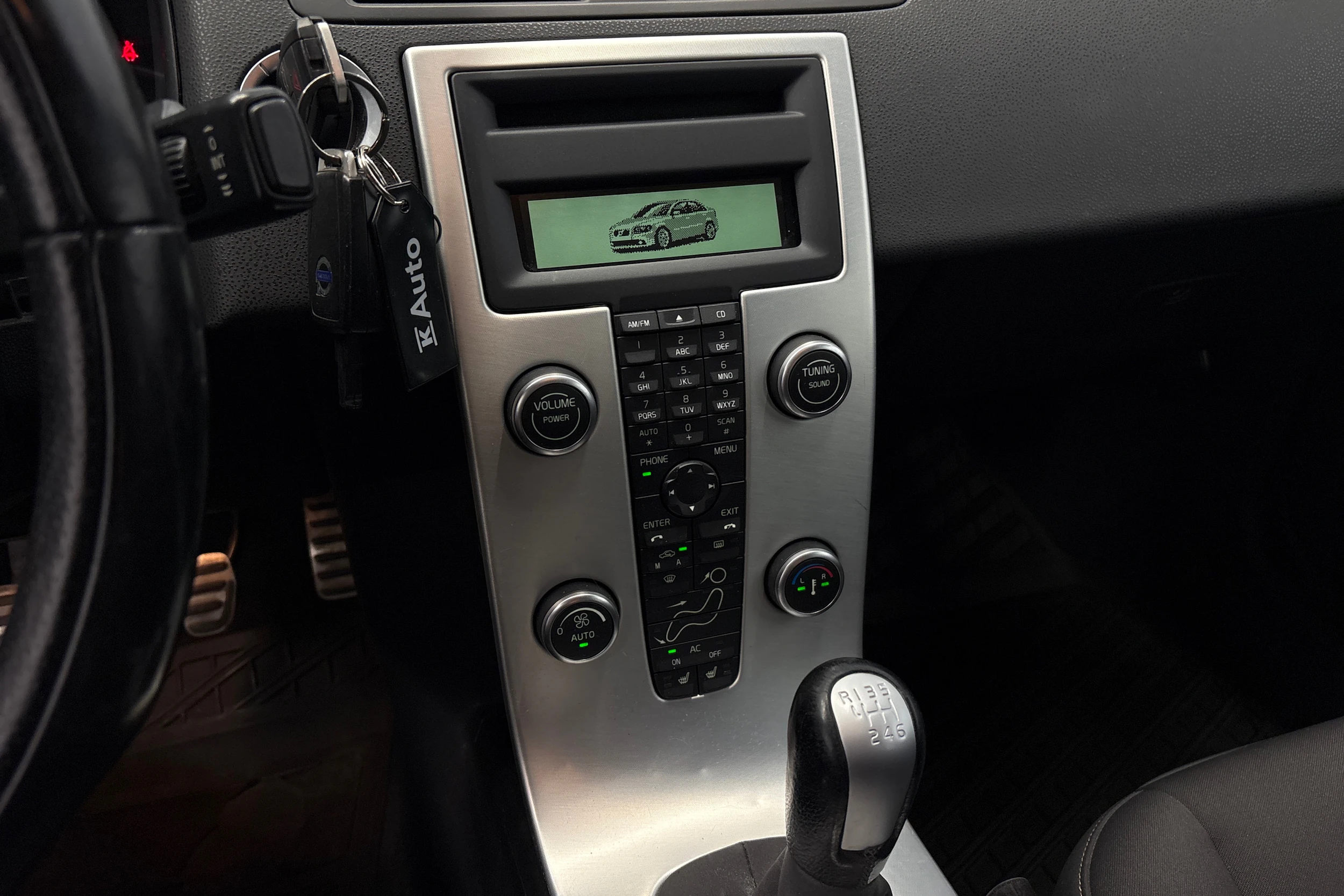 harmaa Volvo S40 2011 kuva 12.