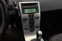 harmaa Volvo S40 2011 kuva 12.