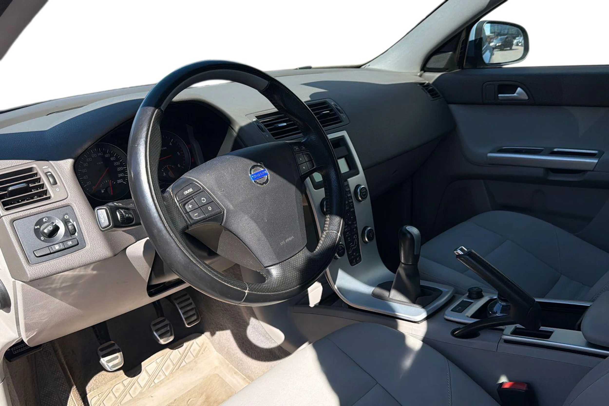 sininen Volvo S40 2011 kuva 3.