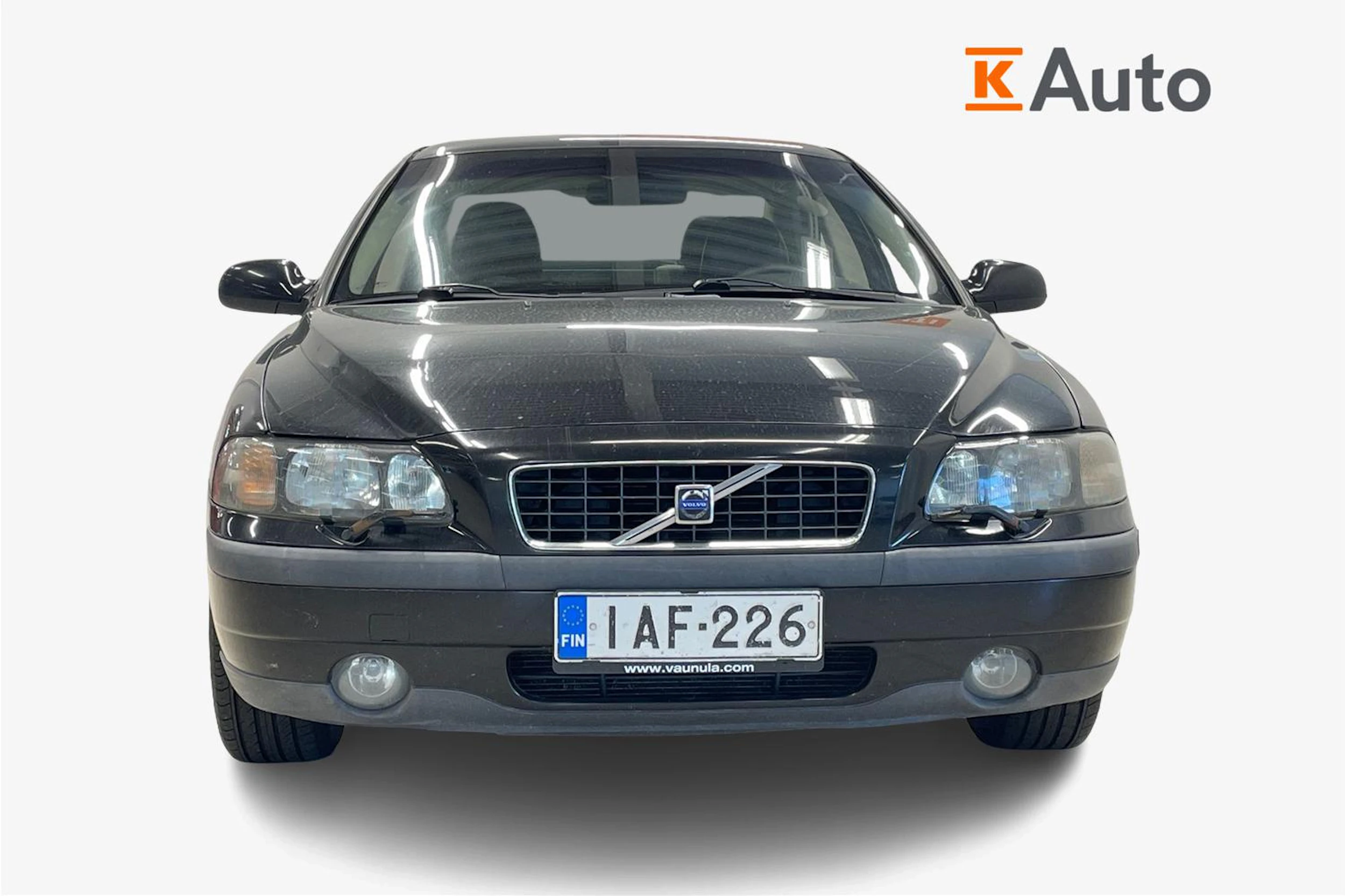 Musta Volvo S60 2000 kuva 4.