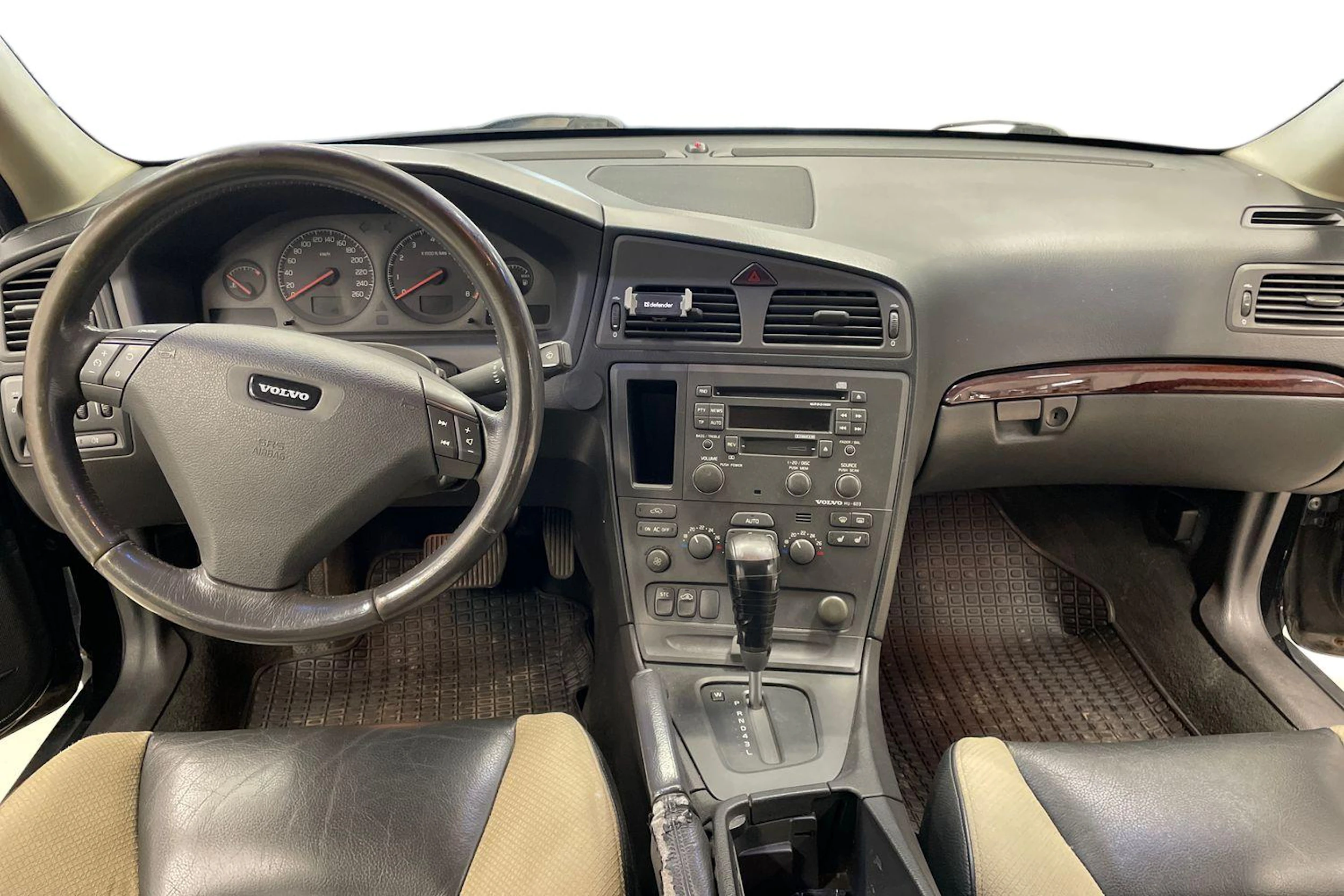 Musta Volvo S60 2000 kuva 7.
