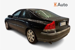Musta Volvo S60 2001 kuva 2.