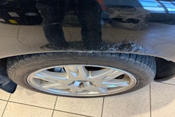 Musta Volvo S60 2001 kuva 18.