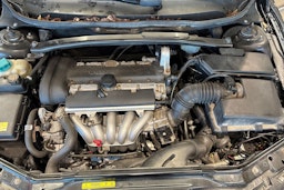 Musta Volvo S60 2001 kuva 20.