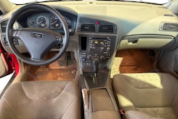 punainen Volvo S60 2002 kuva 7.