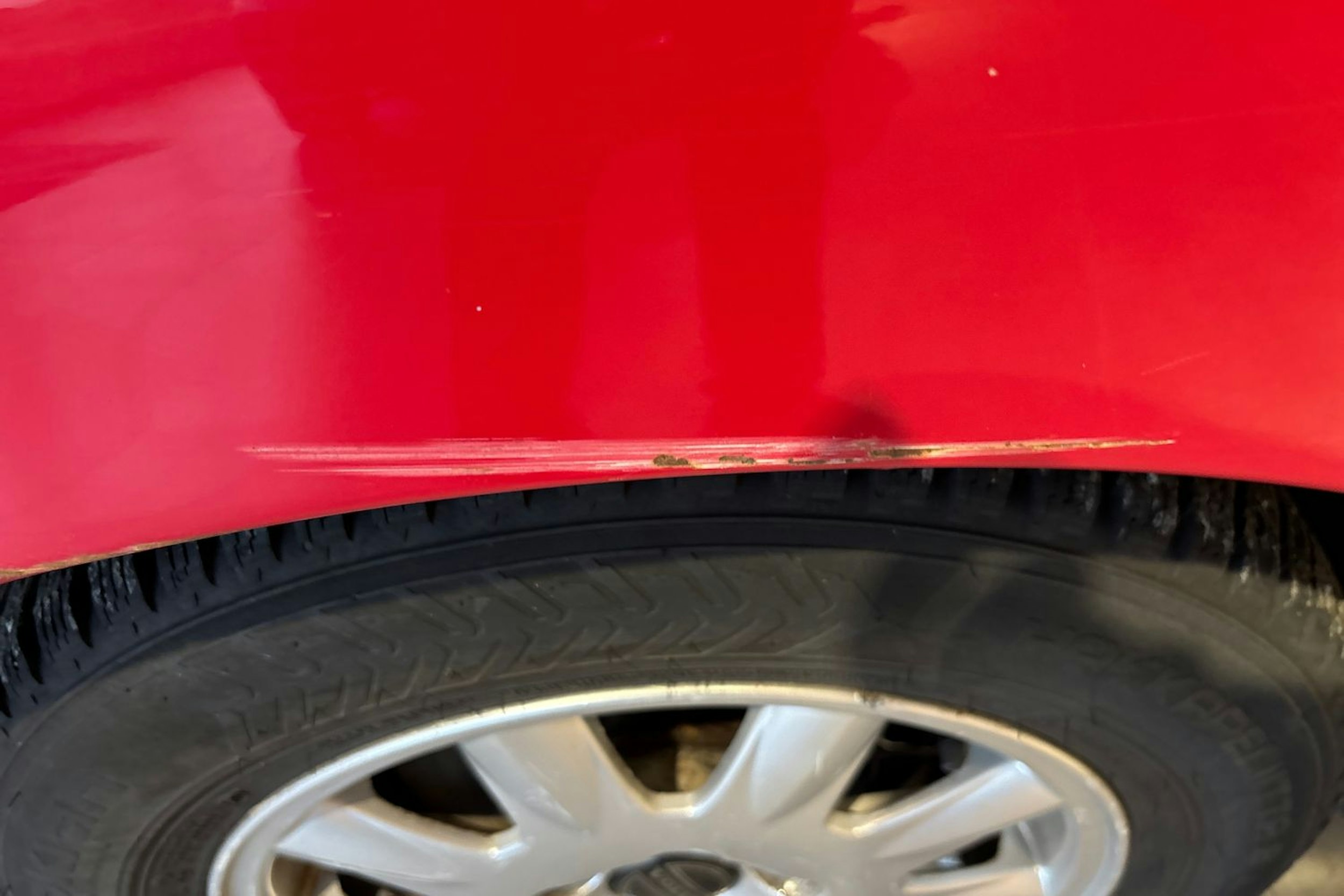 punainen Volvo S60 2002 kuva 17.