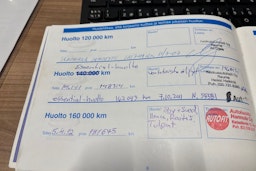 punainen Volvo S60 2002 kuva 21.