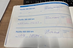 punainen Volvo S60 2002 kuva 25.