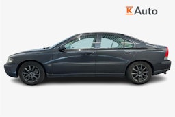 Musta Volvo S60 2002 kuva 4.