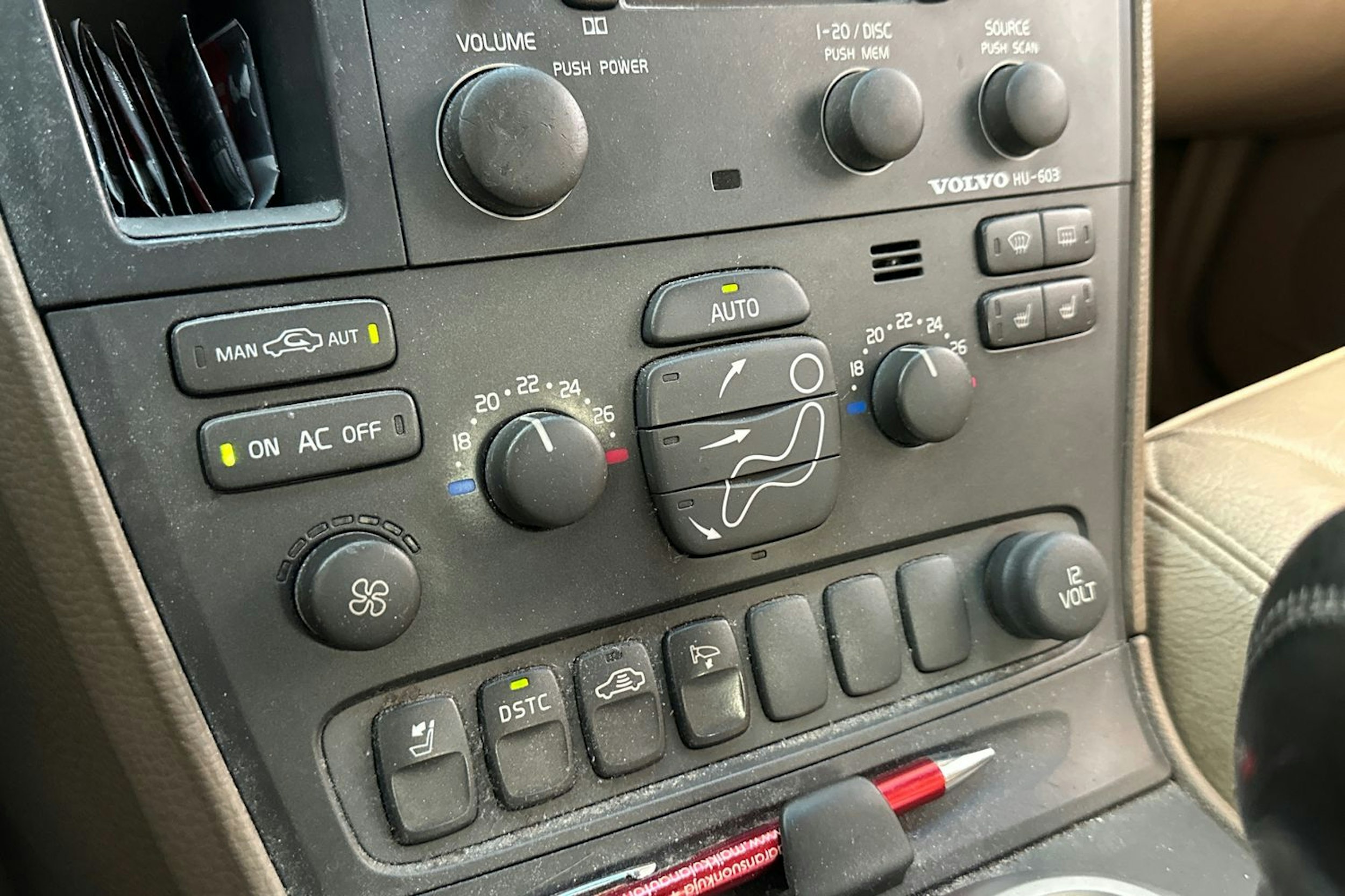 Musta Volvo S60 2002 kuva 23.
