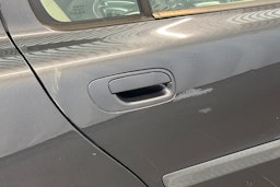Musta Volvo S60 2002 kuva 29.
